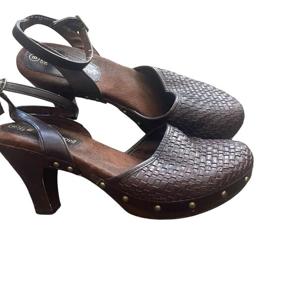 No Boundaries Y2k Size 8‎ Woven Brown Ankle Cuff Wooden Black Studded Heels - Picture 1 of 11